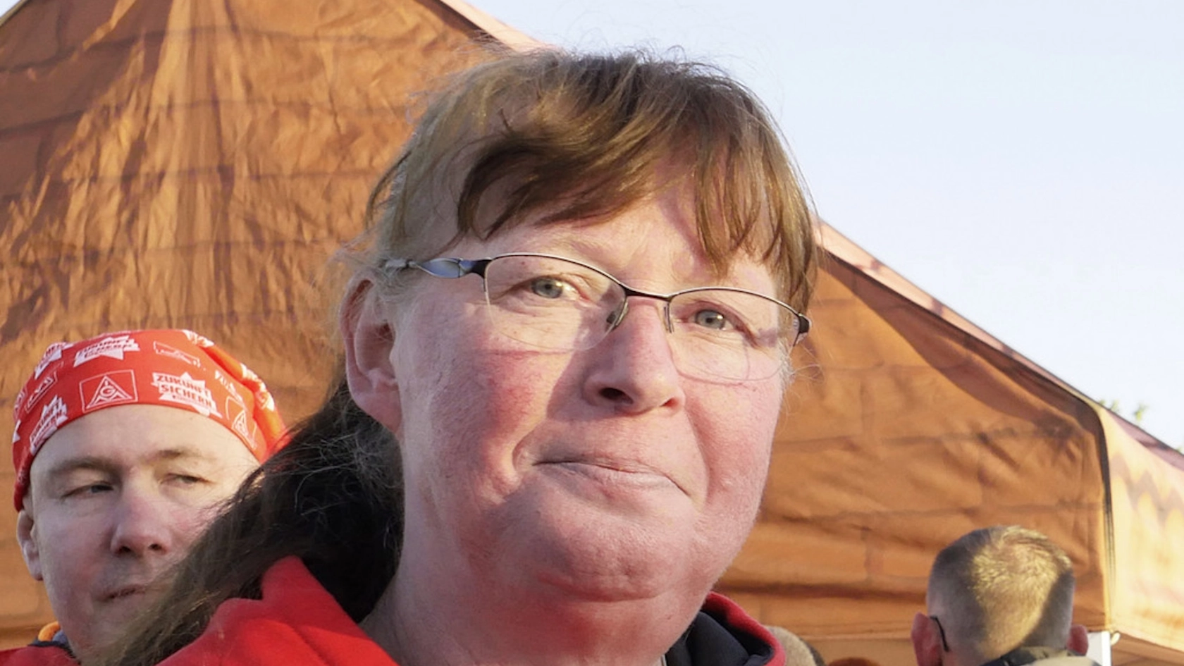 Die überzeugte Metallerin Christine Rieck stellt sich bei den Betriebsratswahlen bei HSN in Nauen am 15. April für eine zweite Amtszeit zur Wahl.
