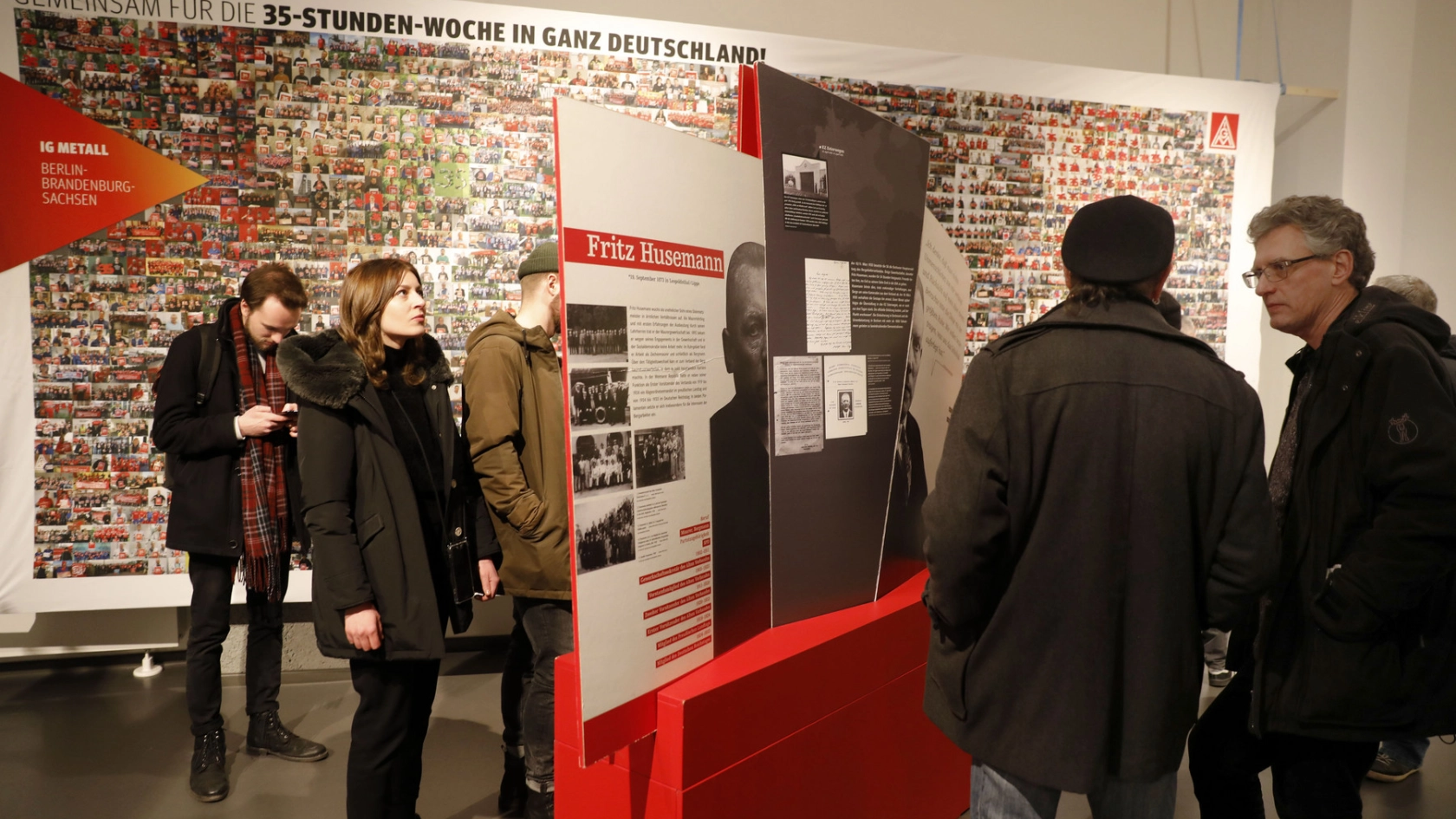 Ausstellung "Seid wachsam"