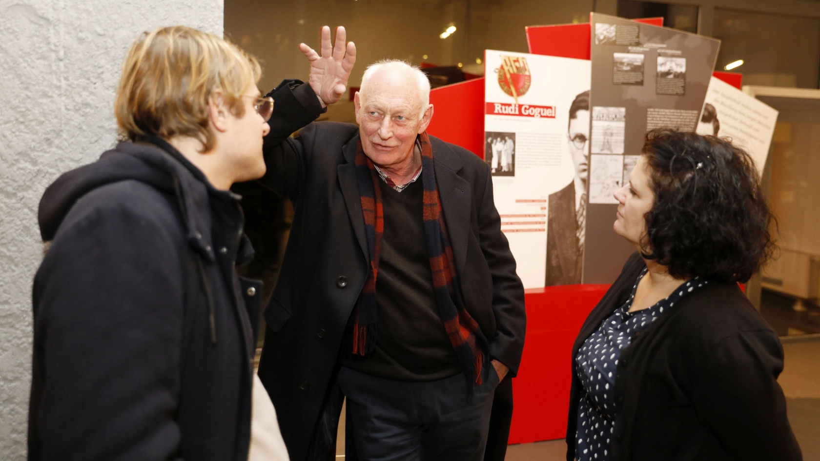 Ausstellung "Seid wachsam"