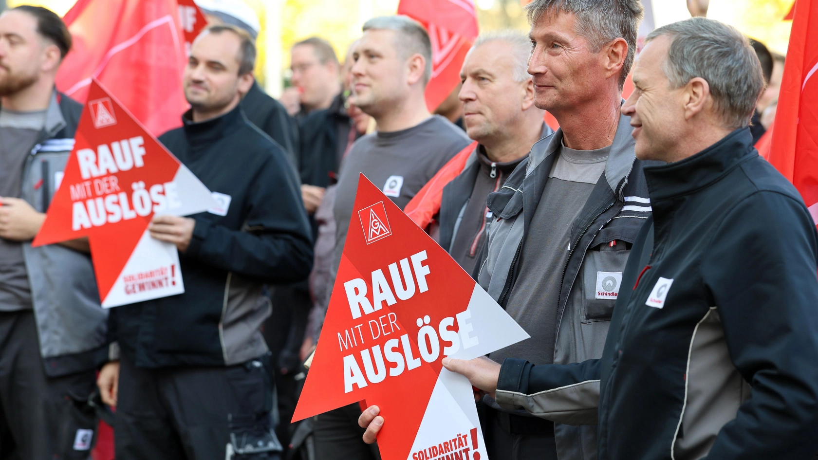 Deutliche Verbesserungen für Aufzug-Monteure erreicht