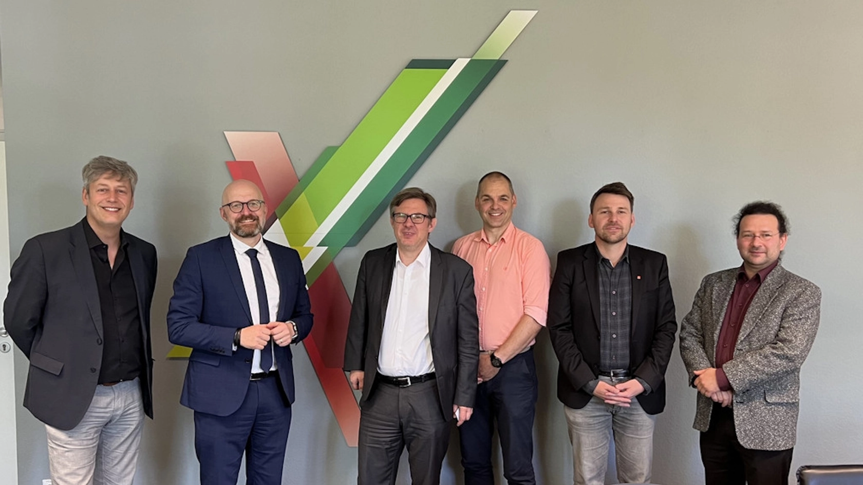 Sie wollen gemeinsam die Gewinnung und Sicherung von Fachkräften vorantreiben: die Teilnehmenden der Gesprächsrunde beim Silicon Saxony.