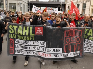 Demonstrationszug durch Berlin