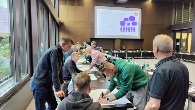 Erfolgreicher Auftakt beim Halbleiter-Branchentreffen