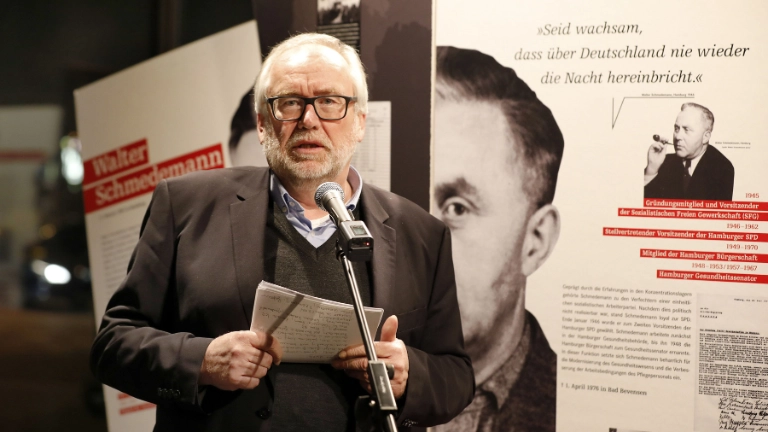 Ausstellung "Seid wachsam"