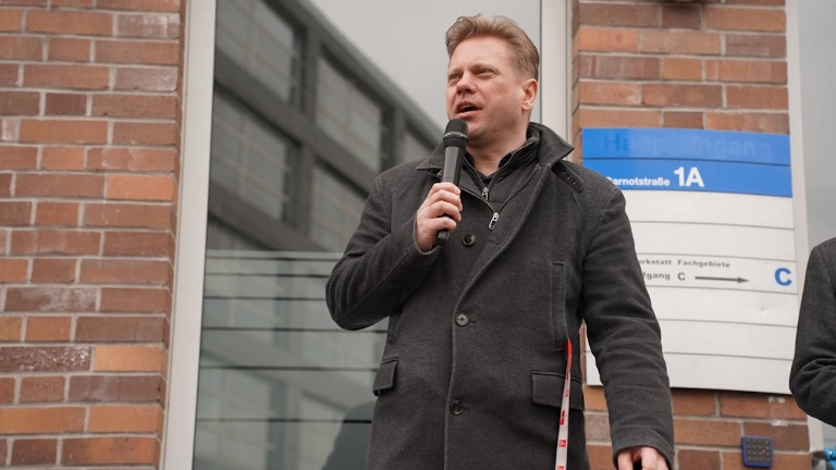 Die Geschäftsführung muss jetzt endlich liefern, forderte IG Metall-Bezirksleiter Jan Otto.
